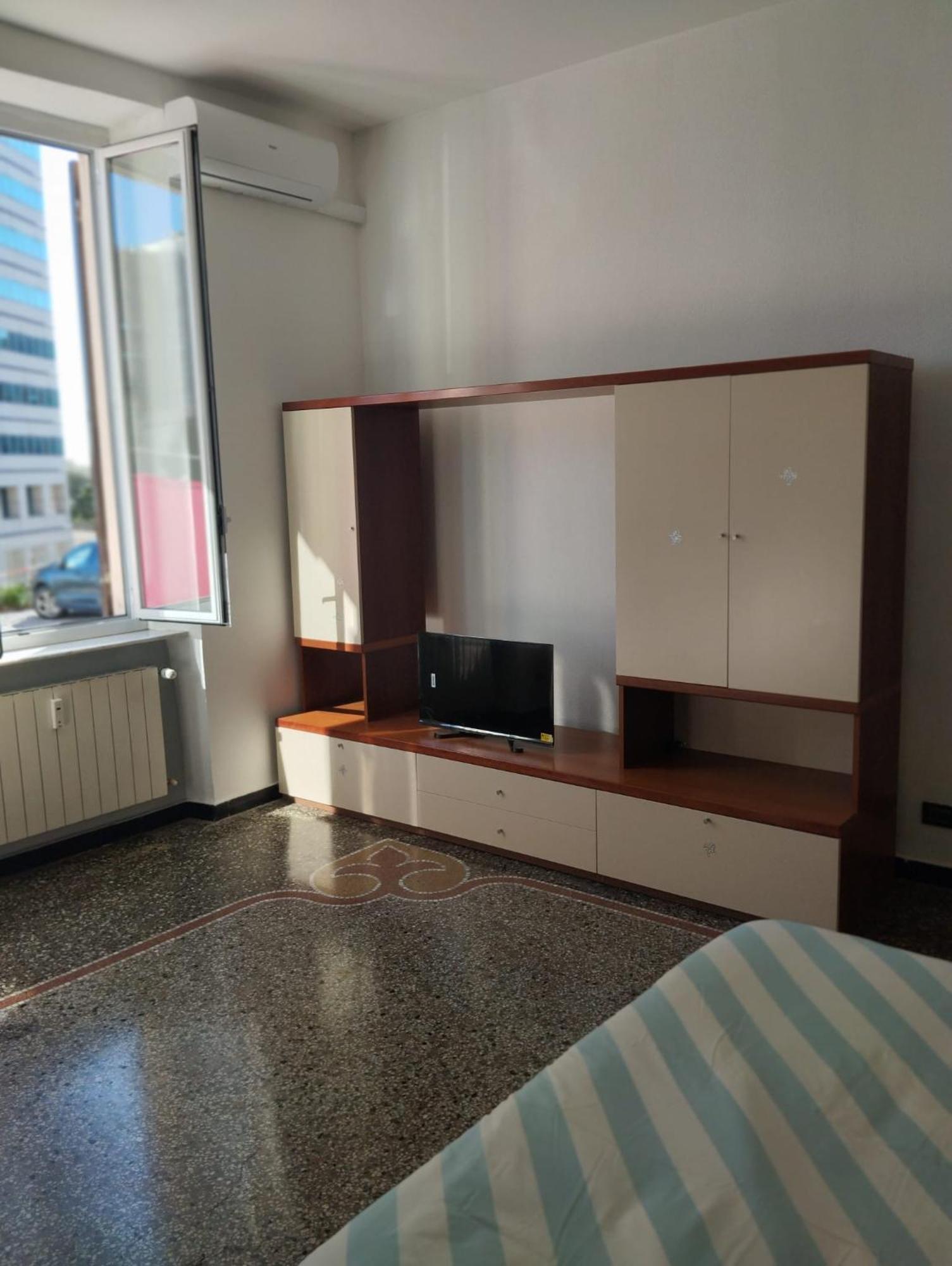 Appartamento Ferry House Con Posto Auto Privato Genova